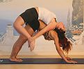 Foto Partner Yoga Bogusia & Eve Urdhava Danurasaana + Adho Mukha Svanasana 