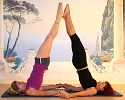 Foto Partner Yoga Bogusia & Amanda Sarvangasana 