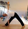 Triangulo trikonasana by Fernando Photo Yoga pupil 