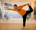 La danza de Shiva asana by Manuel Photo Yoga pupil 